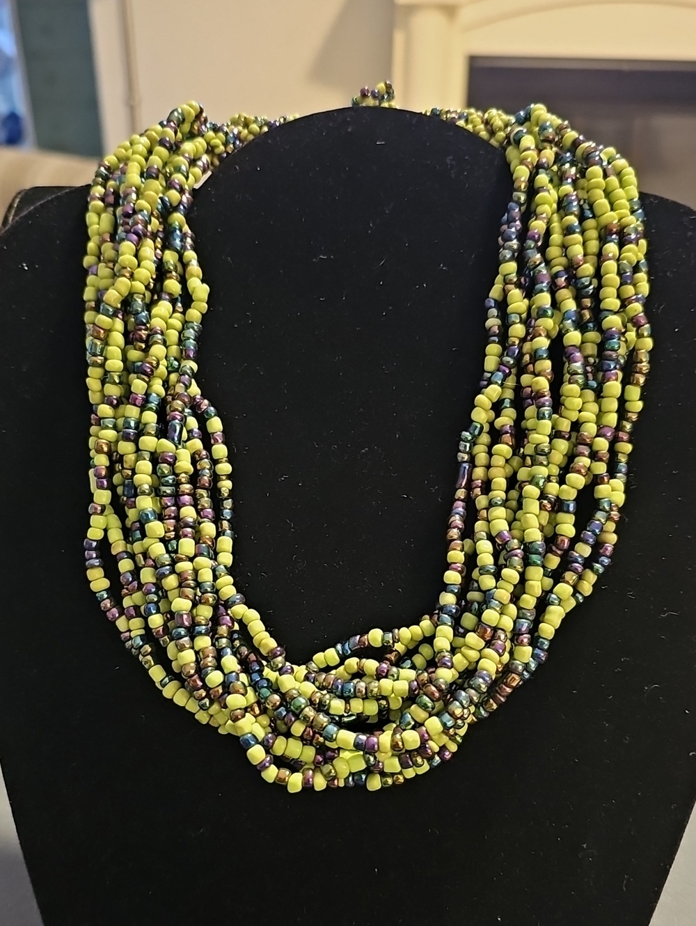 Unbranded Multi Strand Seed Bead‎ Necklace Womens Size OS Green Iridescent Boho
